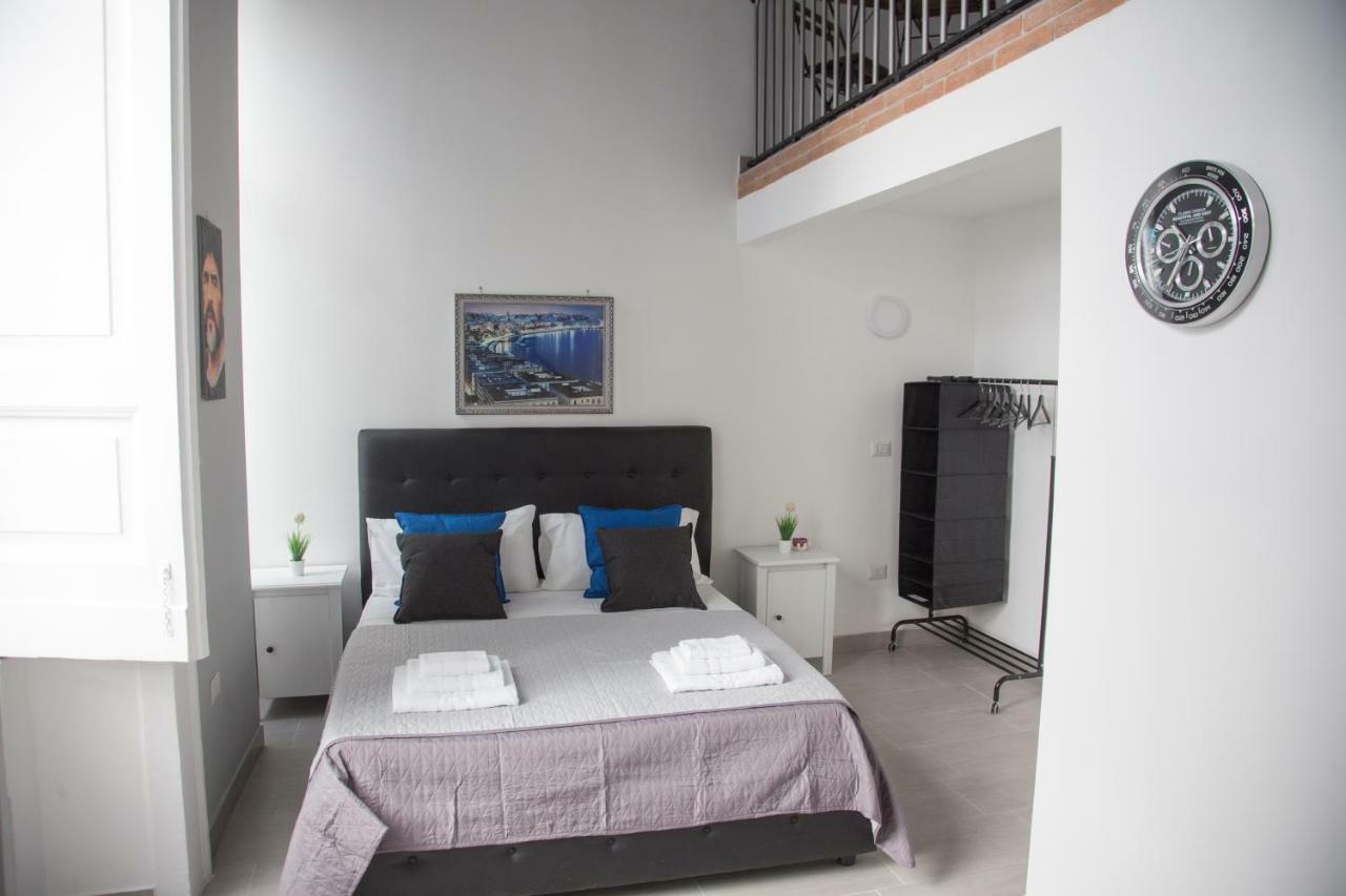Vesuvius Luxury Suites Napoli Eksteriør billede