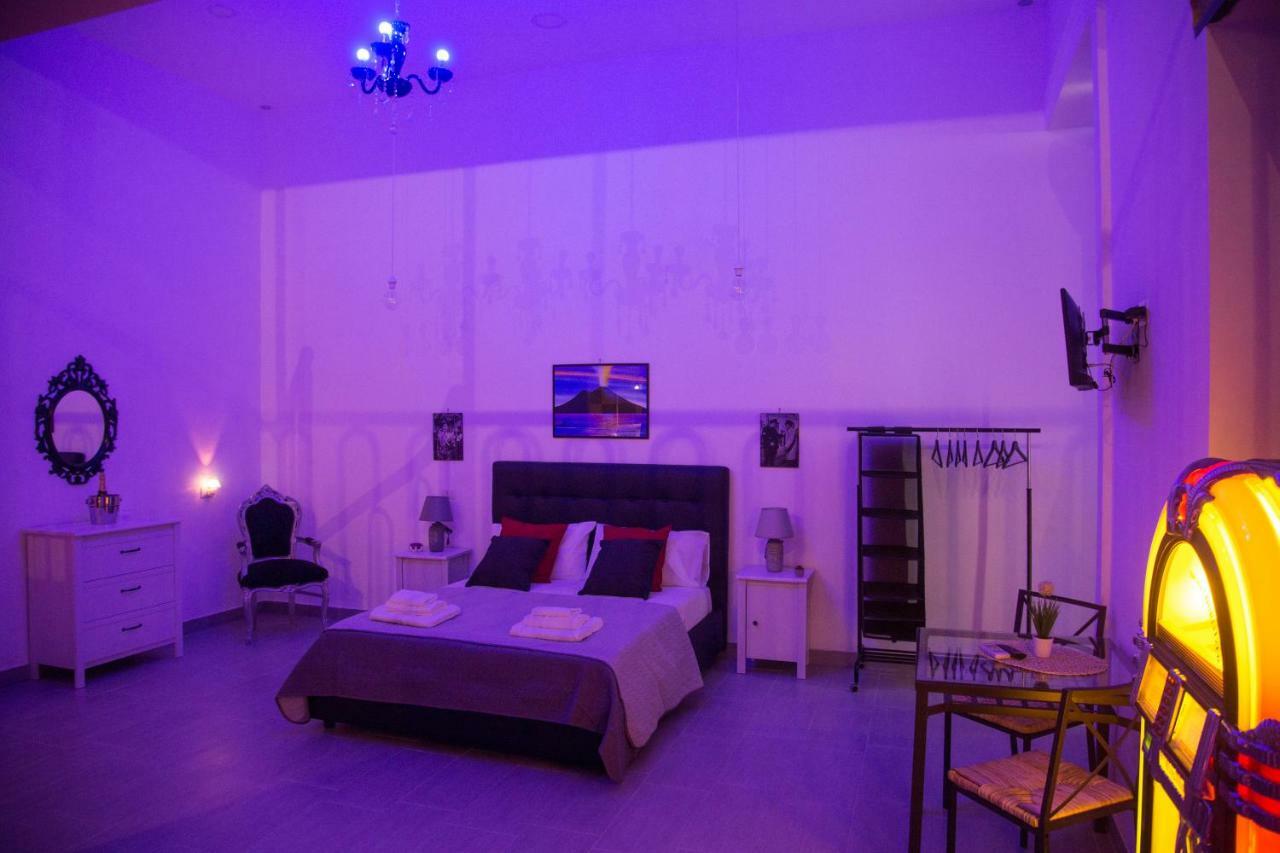 Vesuvius Luxury Suites Napoli Eksteriør billede